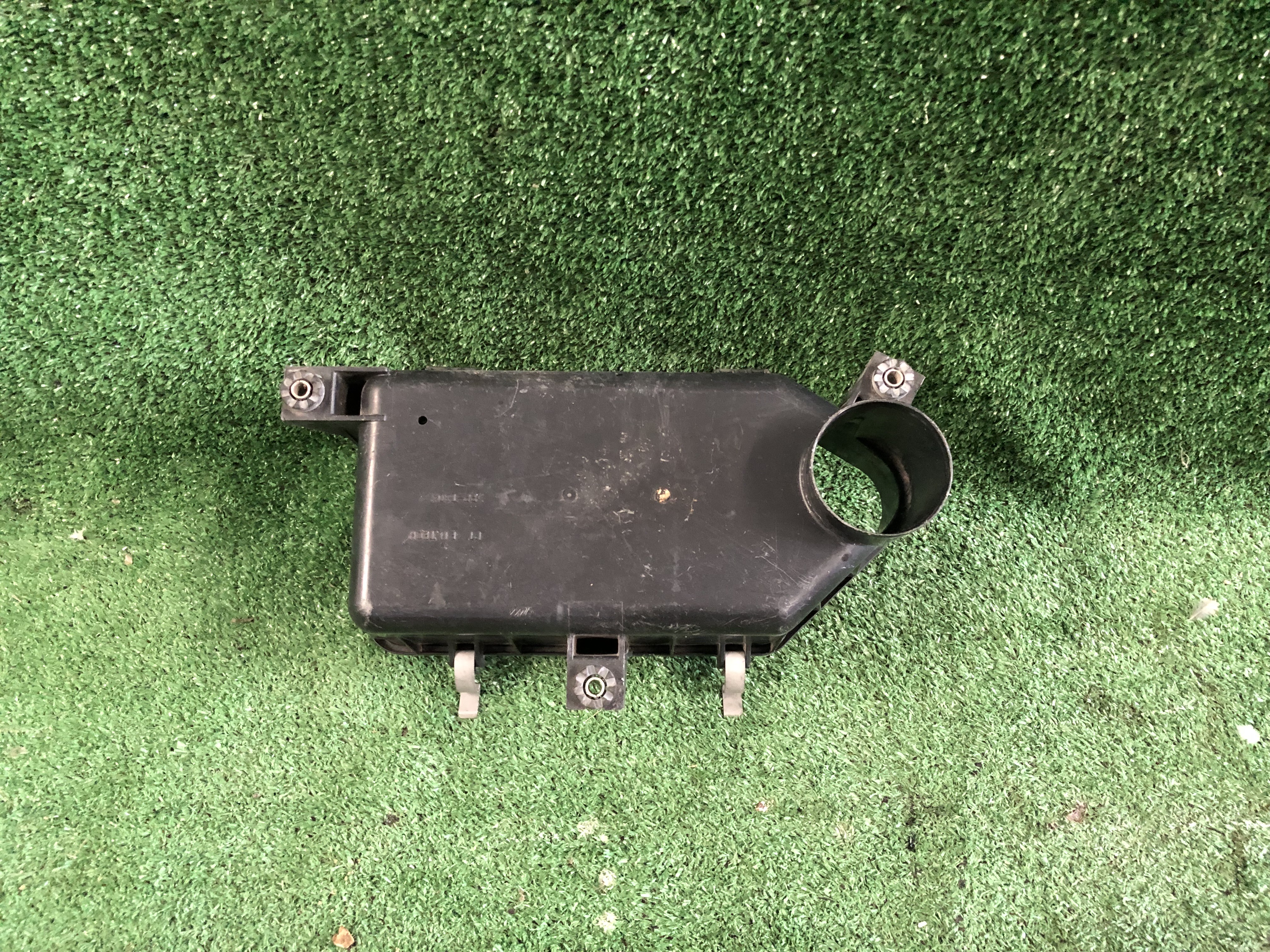 ฝาครอบหม้อกรองอากาศ Susuki Swift