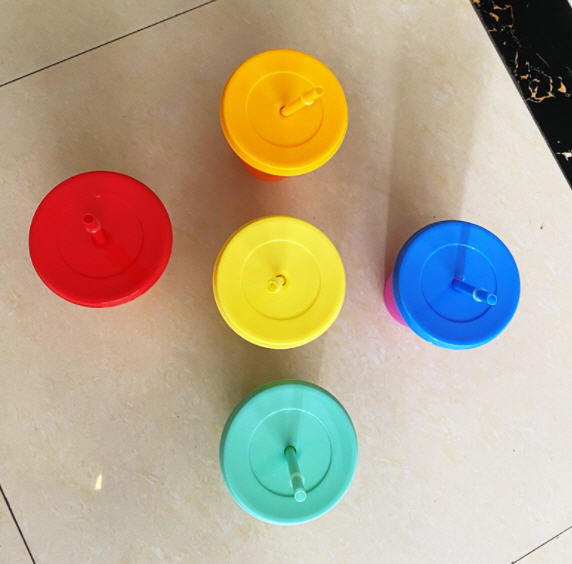 แก้วพลาสติก,แก้วพลาสติกพร้อมหลอด,แก้วเปลี่ยนสี,475ml