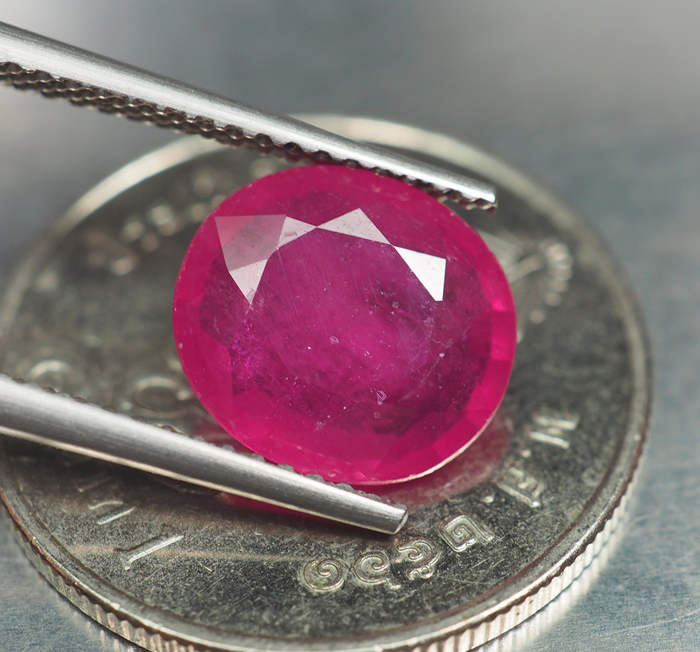 พลอยทับทิม (Ruby) 2.95 กะรัตสีชมพู