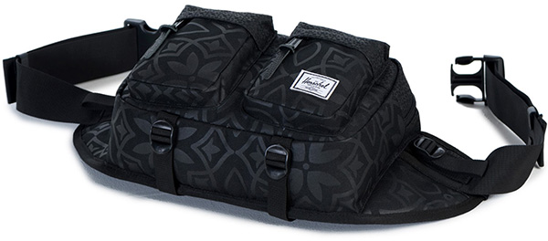 Herschel Eighteen Hip Pack - Black Khatam