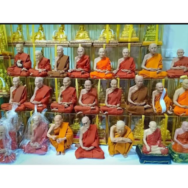 พระเกจิ ชื่อดัง หน้าตัก 5 นิ้ว (รับท่านใด ระบุในเเชท)