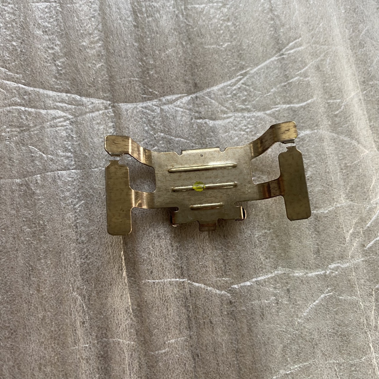 5P0-F5919-00 แผ่นรองผ้าเบรค ตัวล็อคผ้าดิสค์เบรค SPARK115I, FIORE, TTX, FINO, MIO125I อะไหล่แท้ YAMAHA รหัสใหม่ 5P0-F5919-01