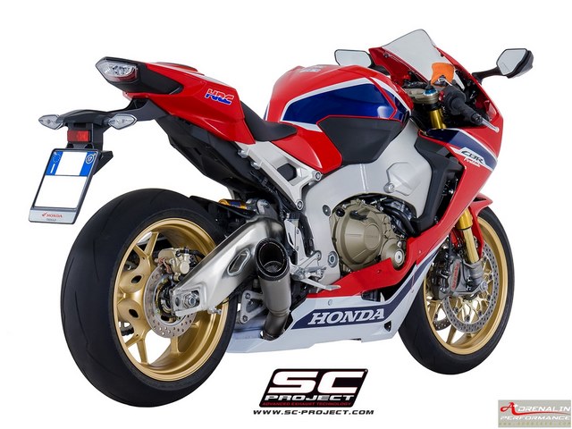 ท่อ SC Project สลิปออน รุ่น S1 ราคาพิเศษ เคลียสต๊อค สำหรับ CBR1000RR 17+ (For Exhibition only)