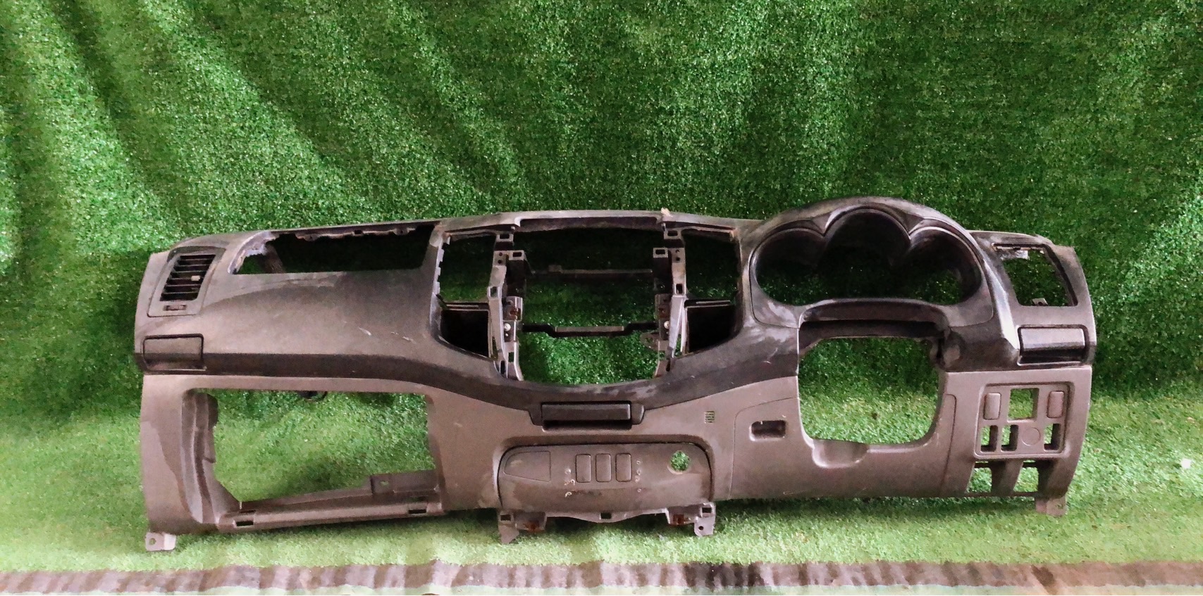 แผงคอลโซลหน้า Toyota Vigo