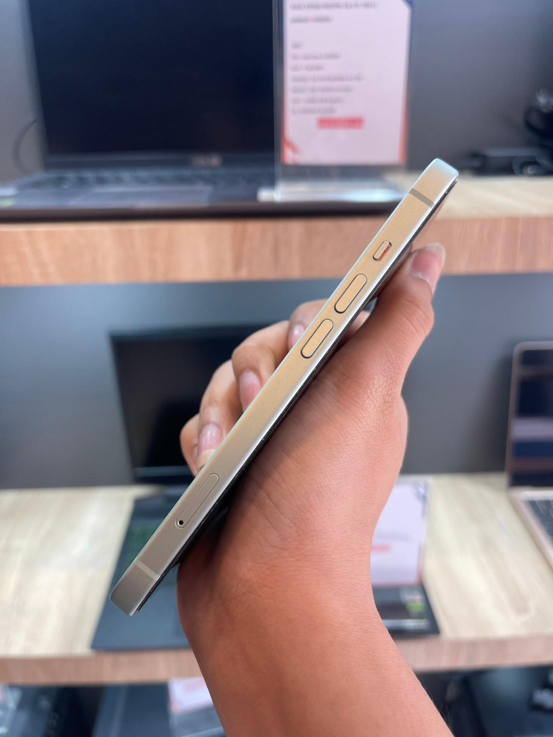 iPhone 15 128GB สี Green