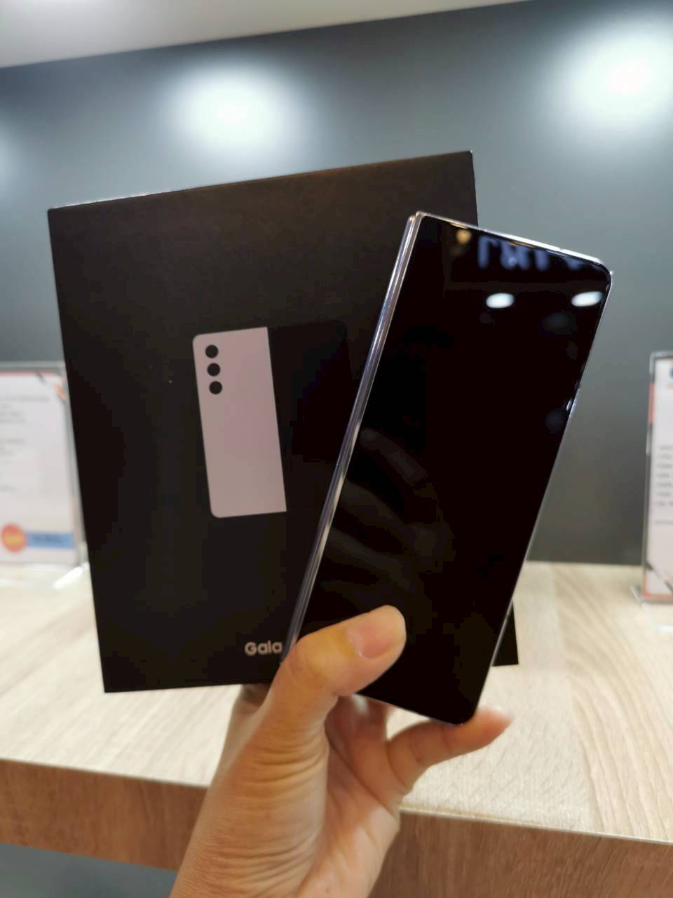 Samsung Galaxy Z Fold 5 12/256GB สี Icy Blue