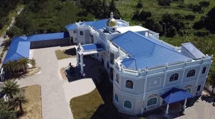 mansion House For Sell