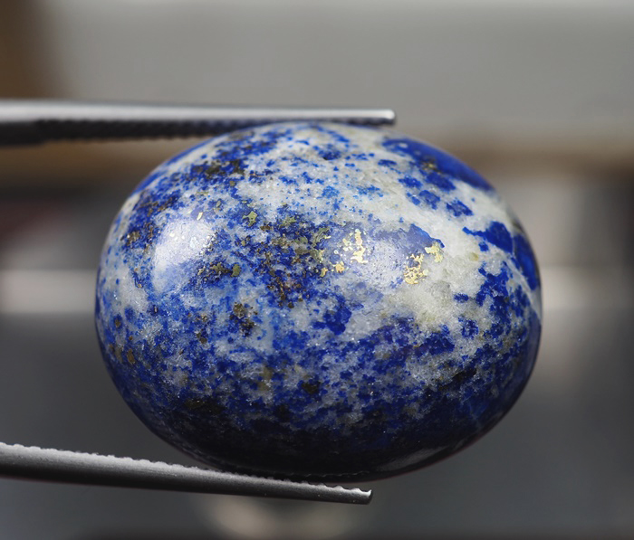 ลาพิส ลาซูลีสีฟ้า (Blue Lapis Lazuli) 35.10 กะรัตสวย
