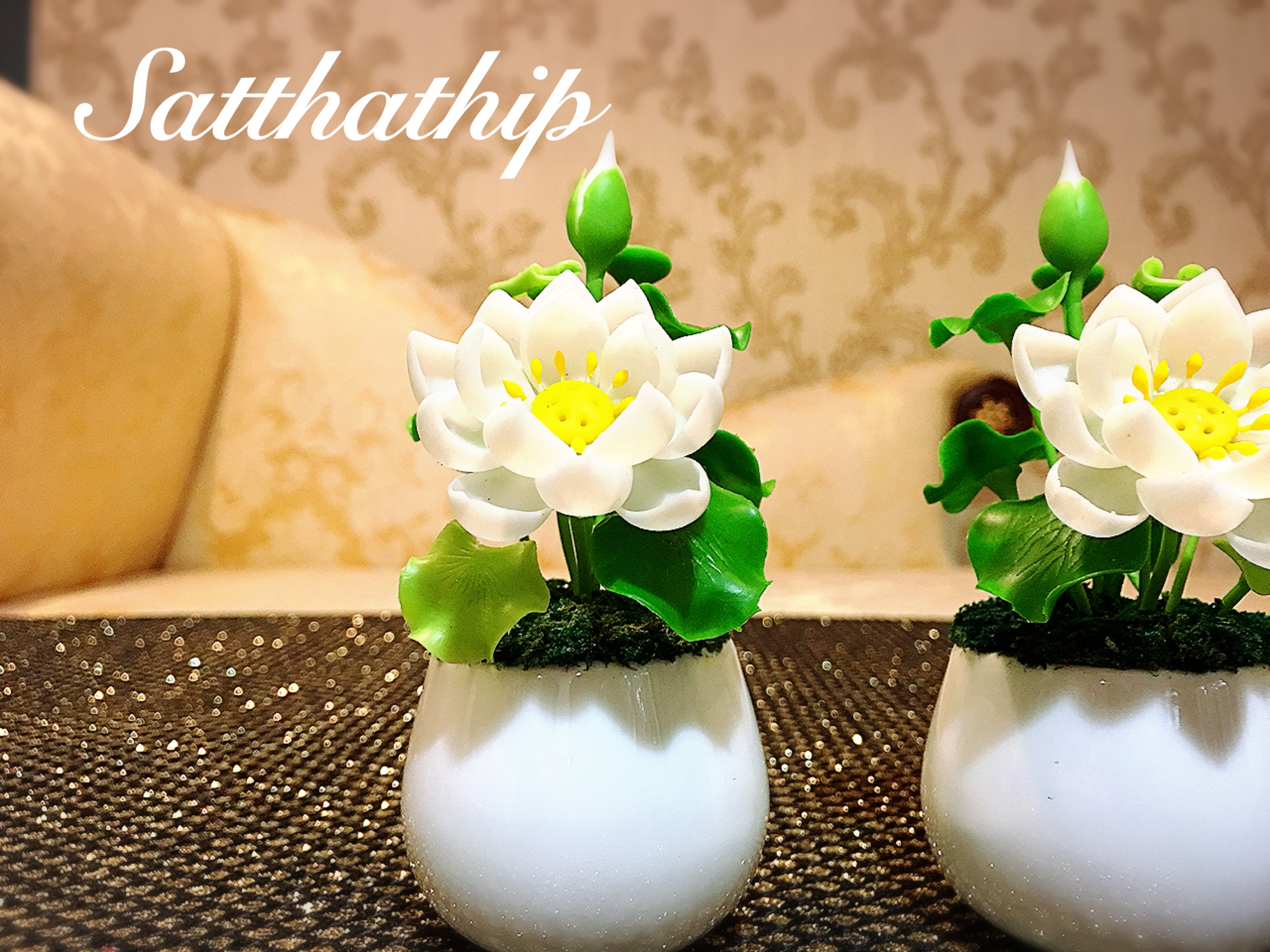 แจกันดอกบัว - ดอกบัวประดิษฐ์ - แจกันดอกบัวหลวง (ข้างละ 1 ดอก) ประดิษฐ์จากดิน - แจกันดอกบัวประดิษฐ์ - Lotus Flower