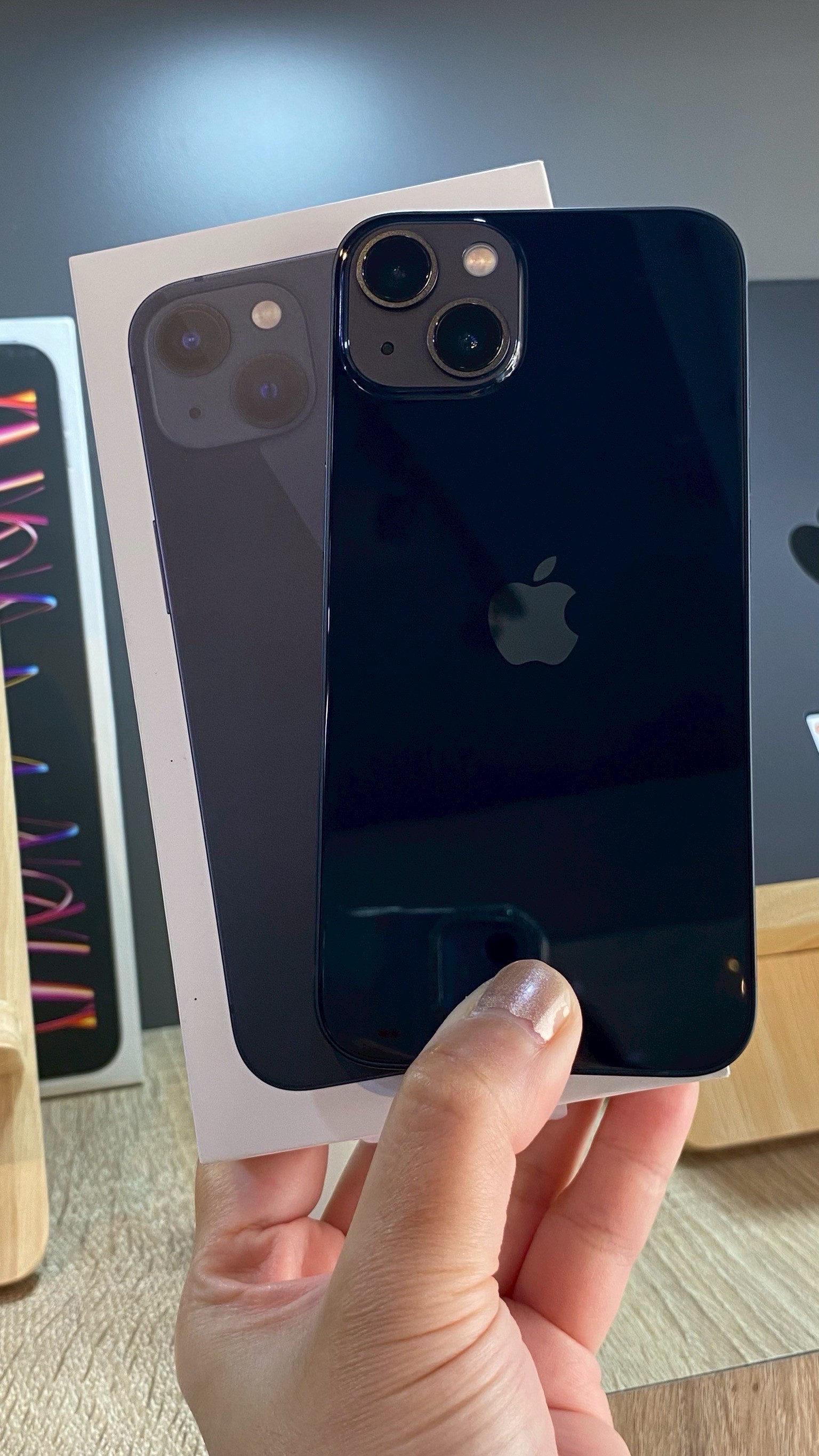 iPhone 13 128GB Midnight