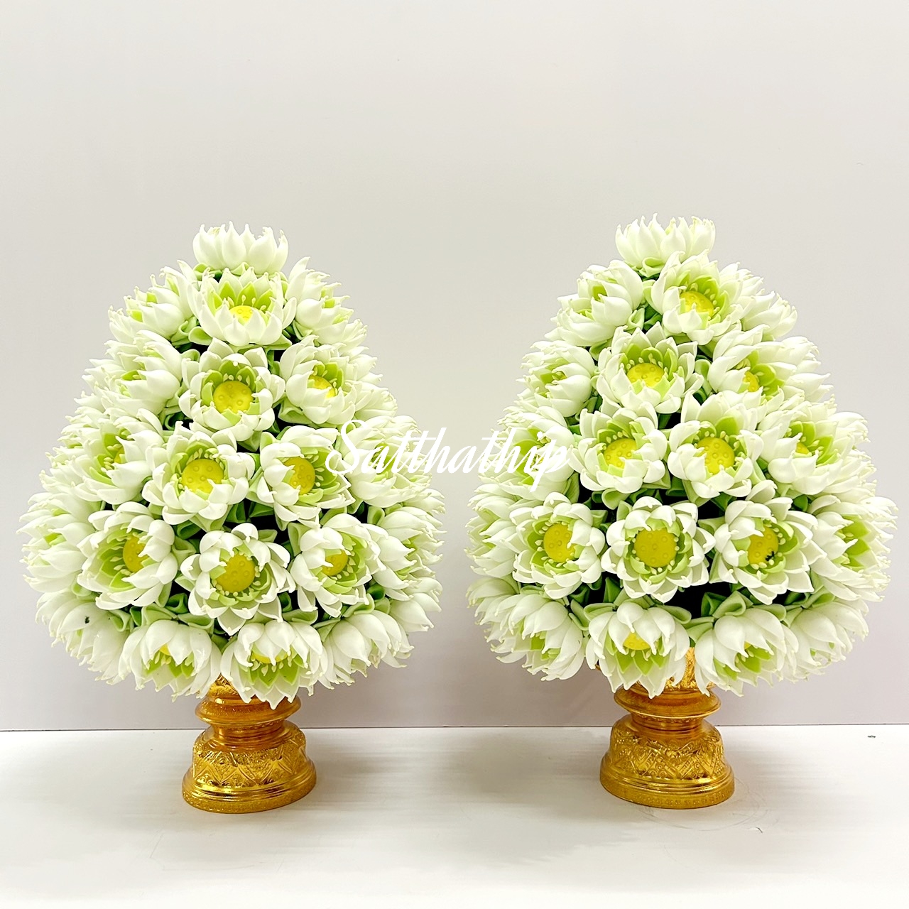 พานพุ่มดอกบัวประดิษฐ์ [9.5 นิ้ว 6,500 บาท/คู่]