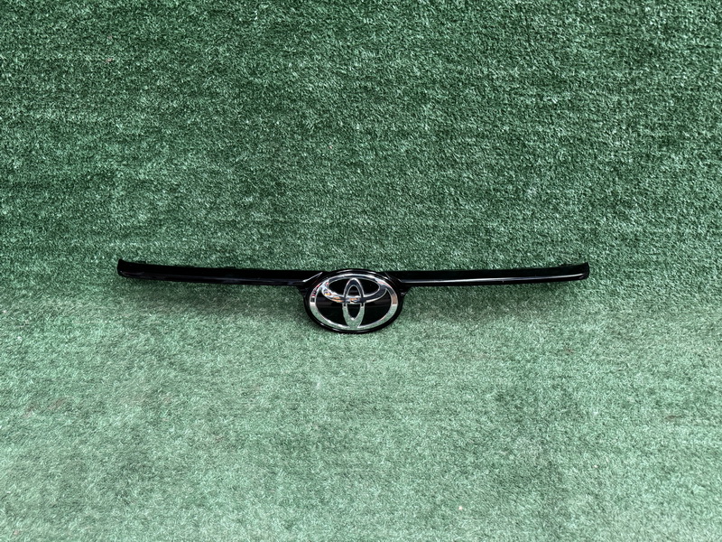 กระจังหน้า+โลโก้ Toyota Yaris Ativ 2023-2025