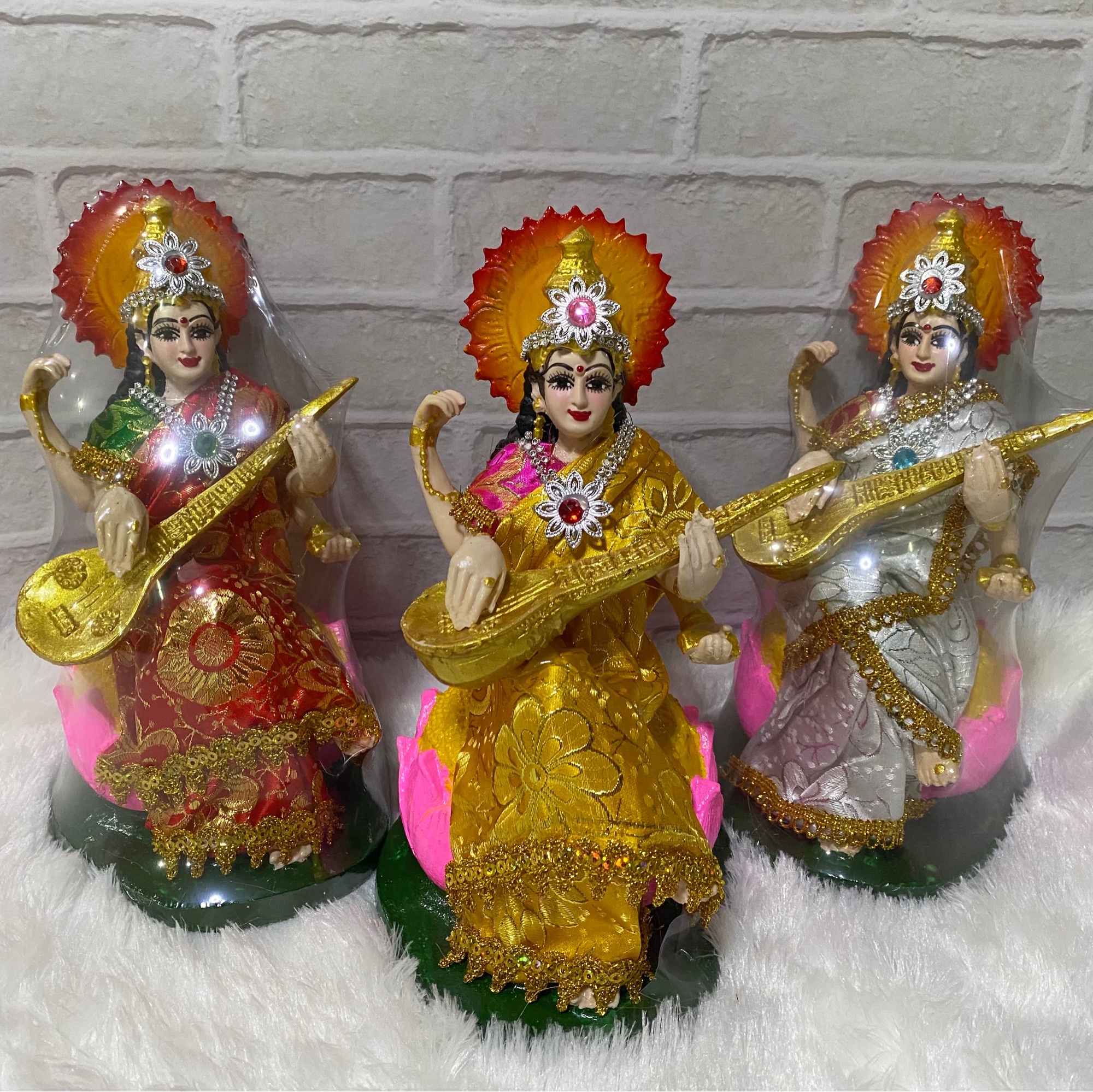 พระเเม่สุรัสวดี ระดับผ้าจริง สูง12นิ้ว