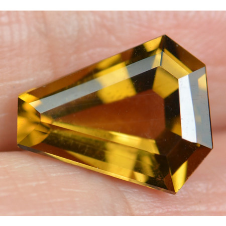 ฮันนี่ควอร์ต (Honey Quartz) 3.15 กะรัต