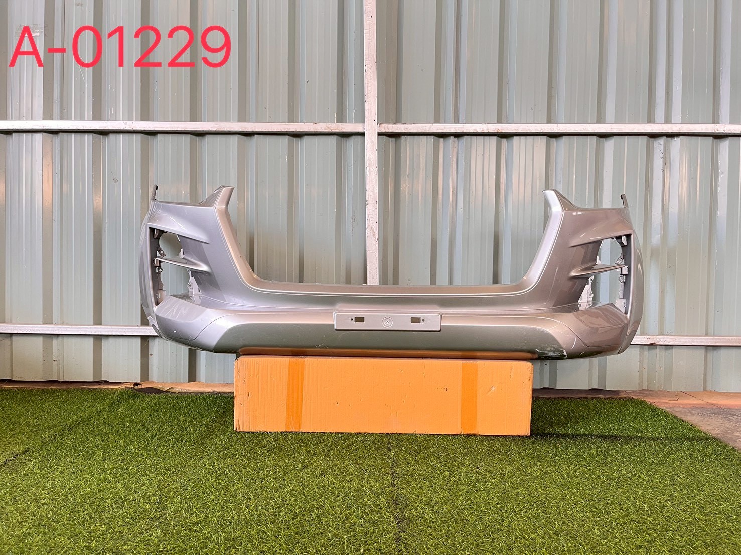 กันชนหน้า Isuzu D-max 2020 แท้ถอด