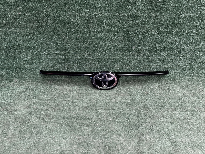 กระจังหน้า+โลโก้ Toyota Yaris Ativ 2023-2025