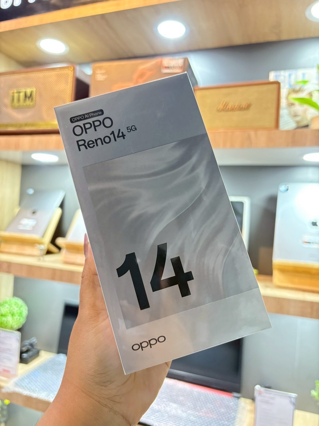 OPPO Reno14 (5G) 12/256GB สี Opal White (มือ1)