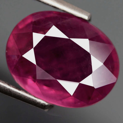 พลอยทับทิม (Ruby) 4.20 กะรัตลดราคา