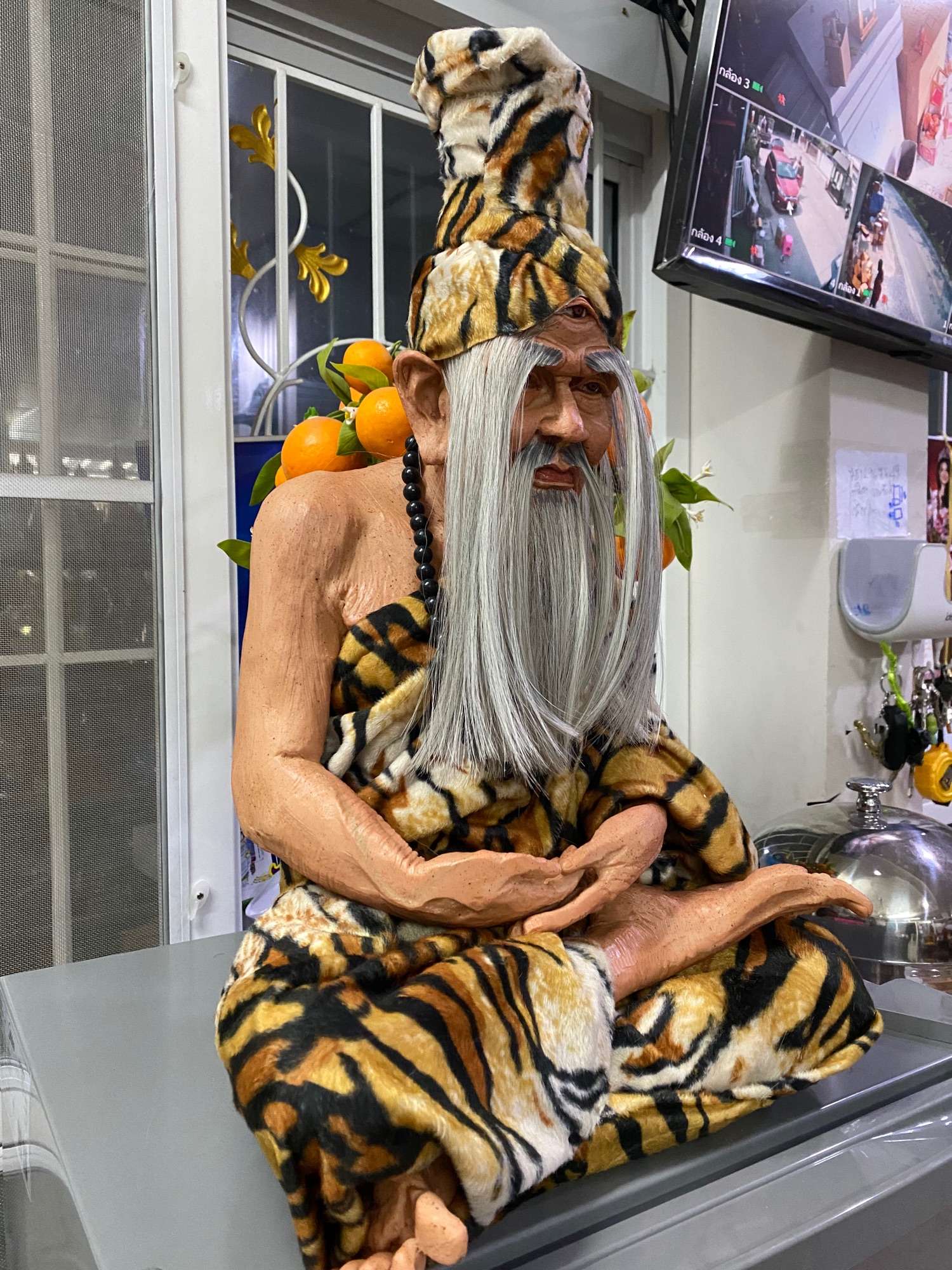 ฤาษี ฤาษีตาไฟ องค์ใหญ่ กว้าง12นิ้ว สูง 19 นิ้ว