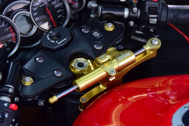 กันสะบัด Hyper pro พร้อมขาจับสำหรับ Hayabusa 99-2018