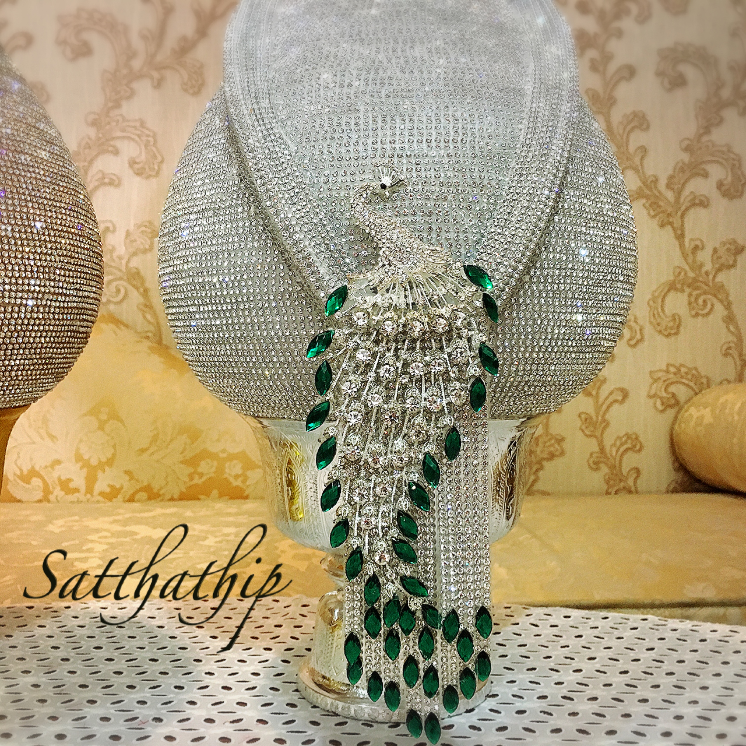 พานพุ่มเงินทอง [10 นิ้ว/ 5,200 บาท/คู่]