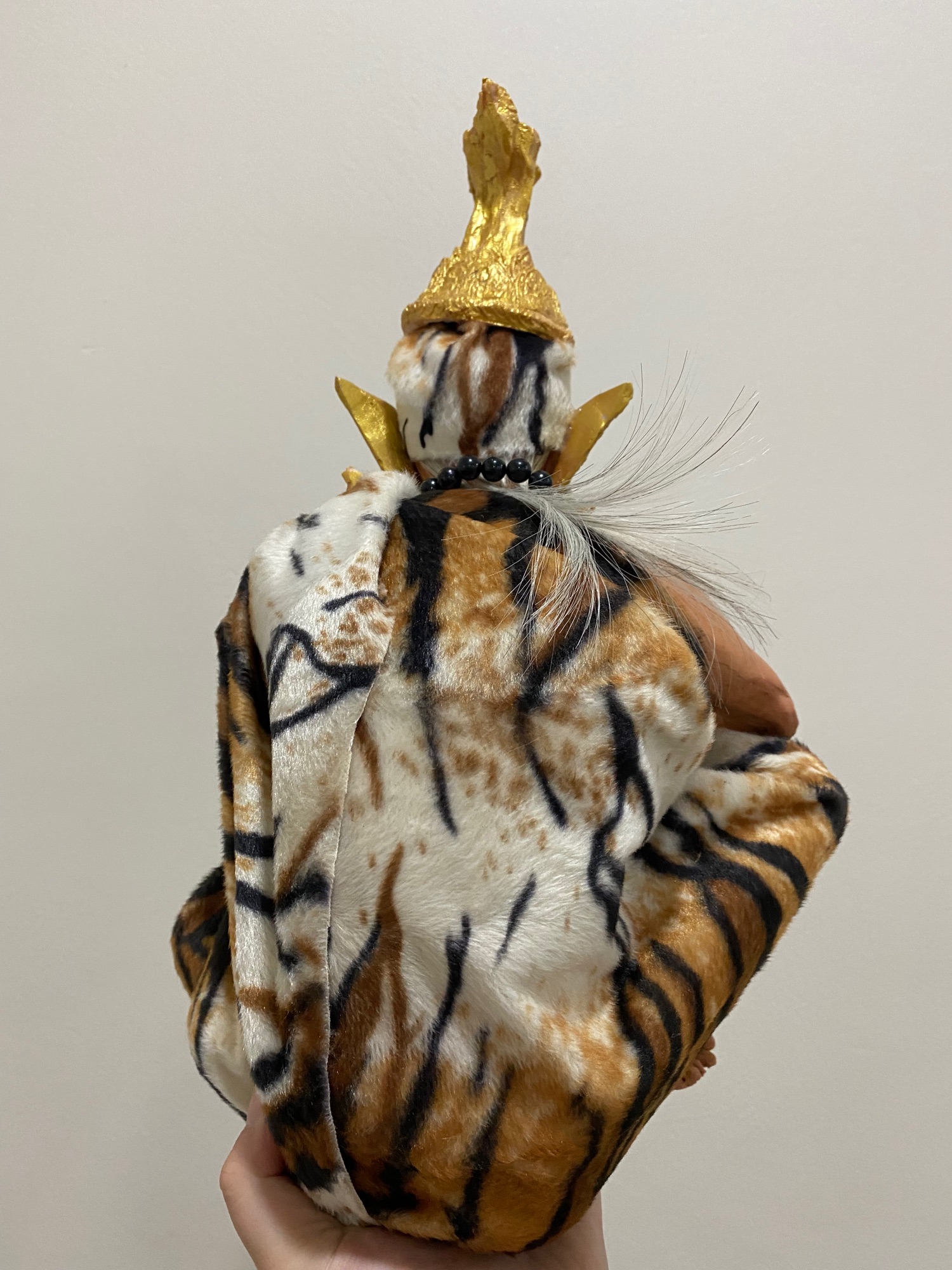 พ่อเเก่ ฤาษีตาไฟ ฤาษีชี้นิ้ว กว้าง9นิ้ว สูง13นิ้ว