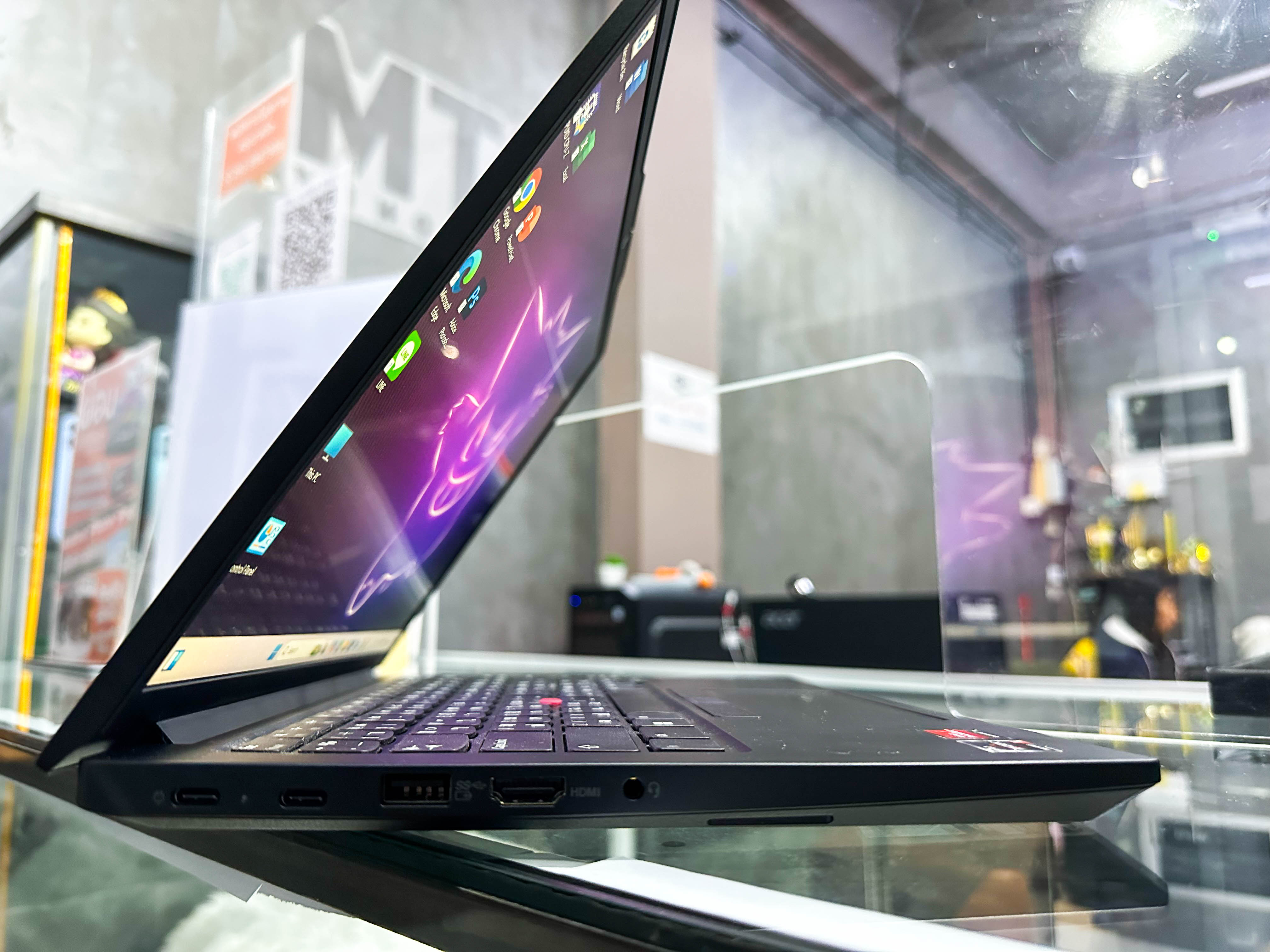 LENOVO THINKPAD E14 GEN 5 21JR0010TA (GRAPHITE BLACK)