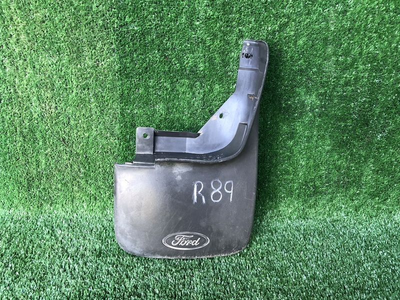 แผ่นกันโคลนรถยนต์