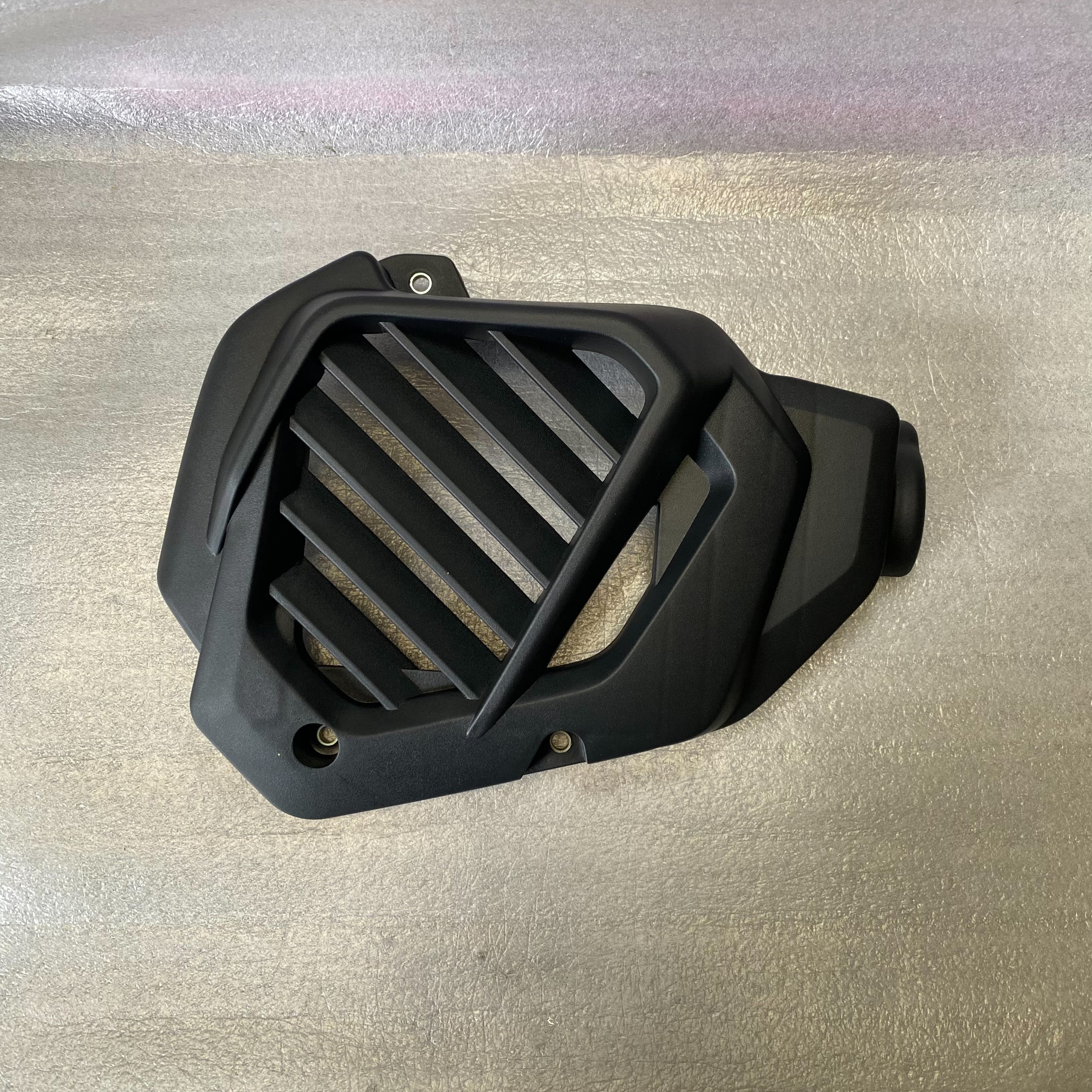 19150-KZR-600 ฝาครอบหม้อน้ำ CLICK125i 2014 อะไหล่แท้ HONDA