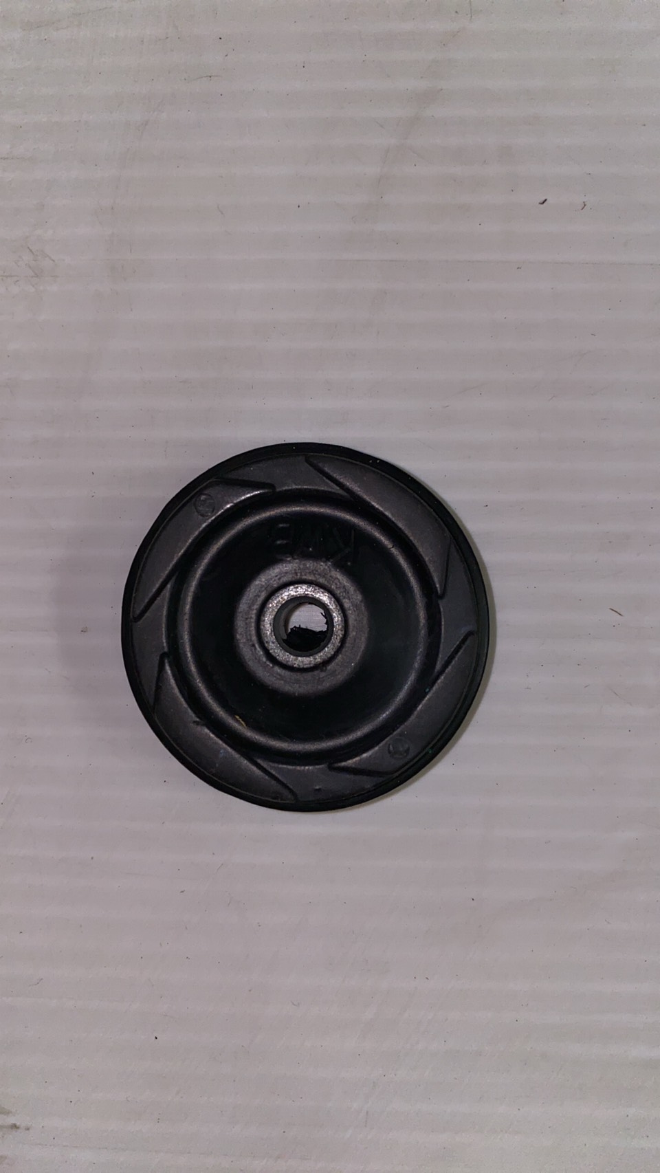 ยางกลิ้งโซ่ WAVE110I KWB SKU-05641 / 14610-KWB-600