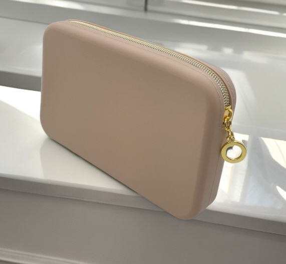 กระเป๋าอเนกประสงค์,กระเป๋าซิลิโคน,กระเป๋าใส่เศษเหรียญ,ขนาด20*12*3.2CM