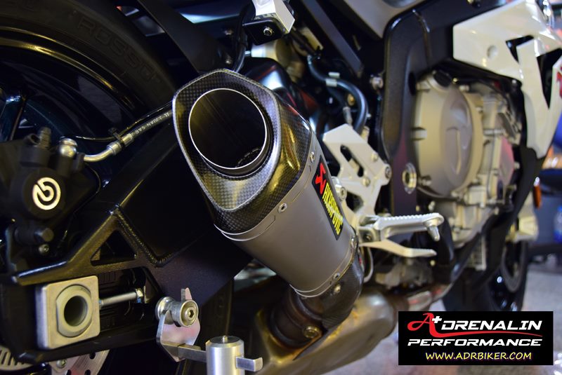 ท่อ Akrapovic Shorty สำหรับ BMW S1000RR 2015+ (For Exhibition only)