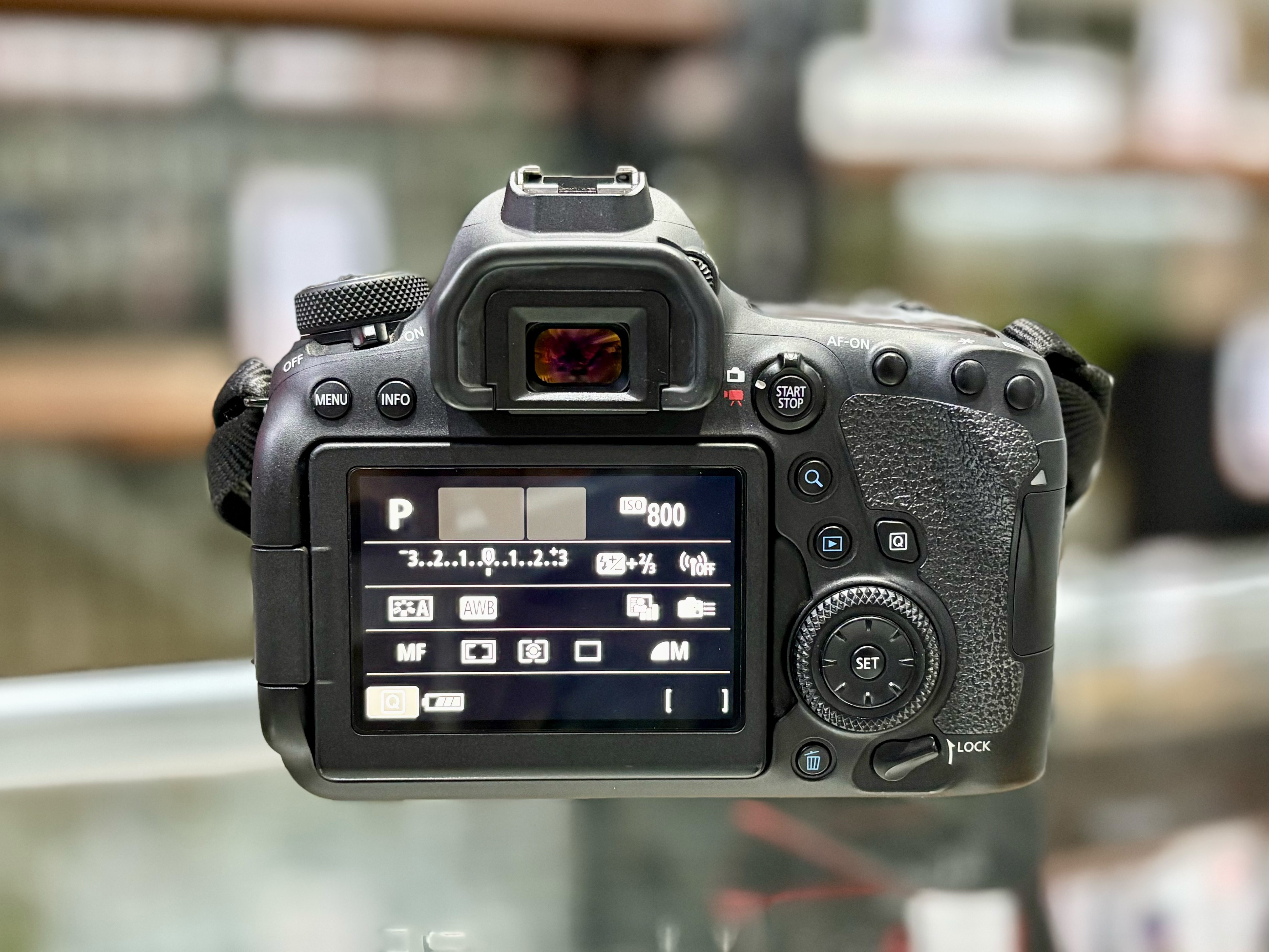 Canon EOS 6D Mark II