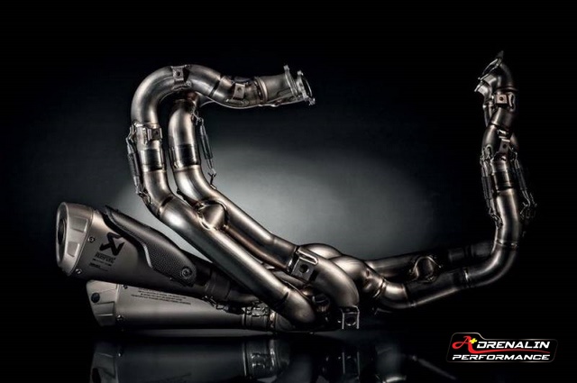 ท่อ Akrapovic full system สำหรับ Panigale V4 (For Exhibition only)