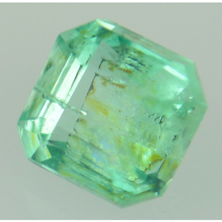 พลอยมรกตดิบ (Emerald) 0.34 กะรัต No oil