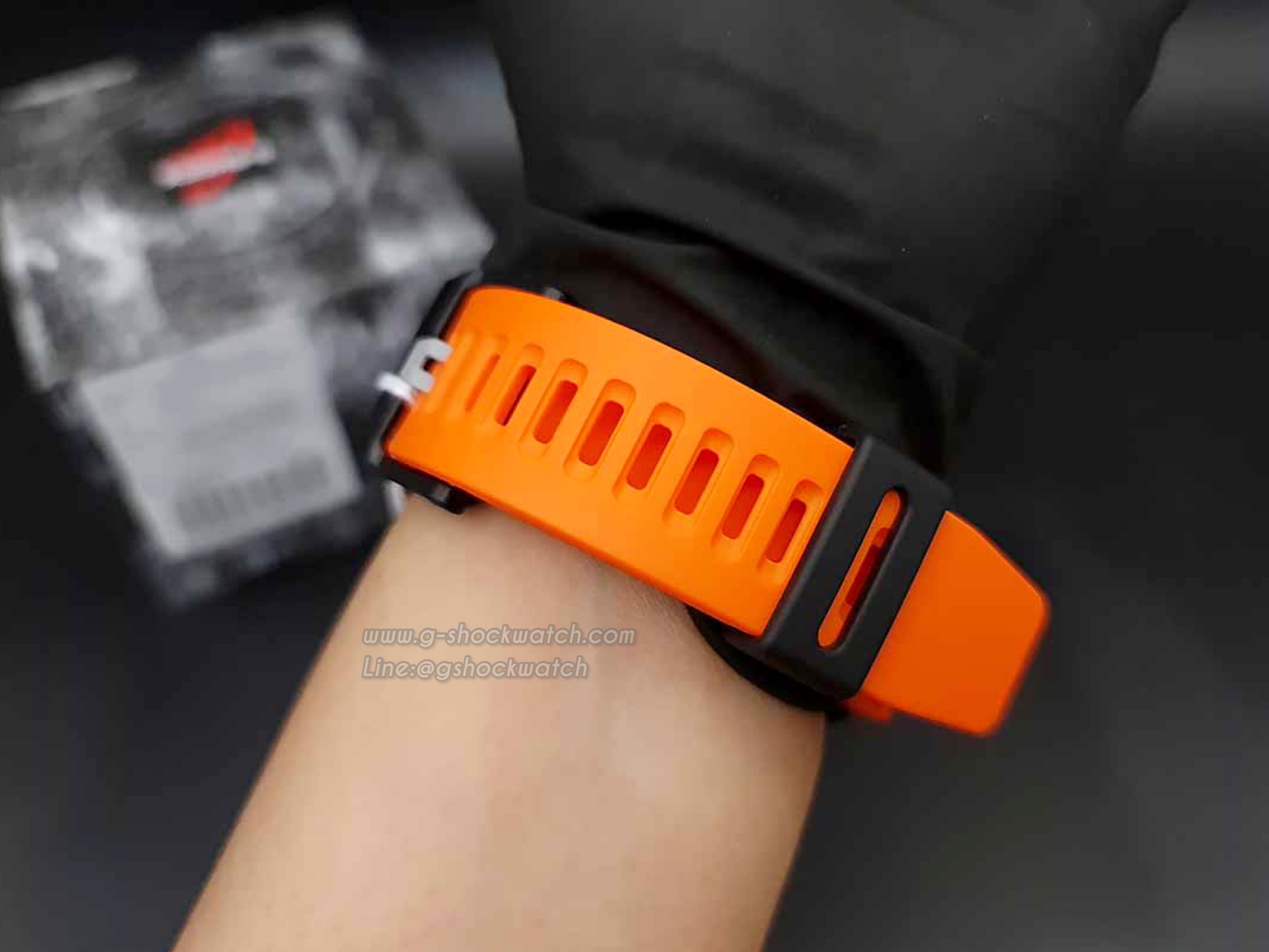 CASIO G-SHOCK นาฬิกาข้อมือ นาฬิกากันน้ำ นาฬิกาของแท้ ประกันศูนย์ CMG 1 ปี รุ่น GA-2200M-4A