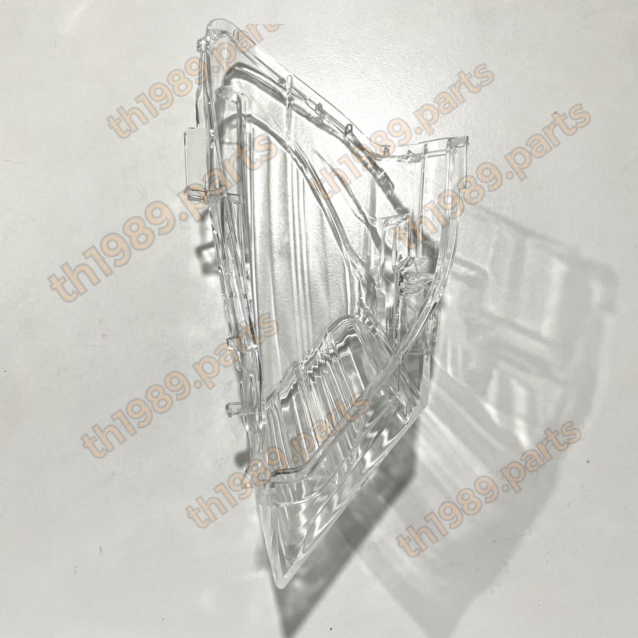 ฝาครอบไฟเลี้ยวหลังซ้าย GT125 (ซ้าย L) อะไหล่แท้ YAMAHA 2SX-H3312-00