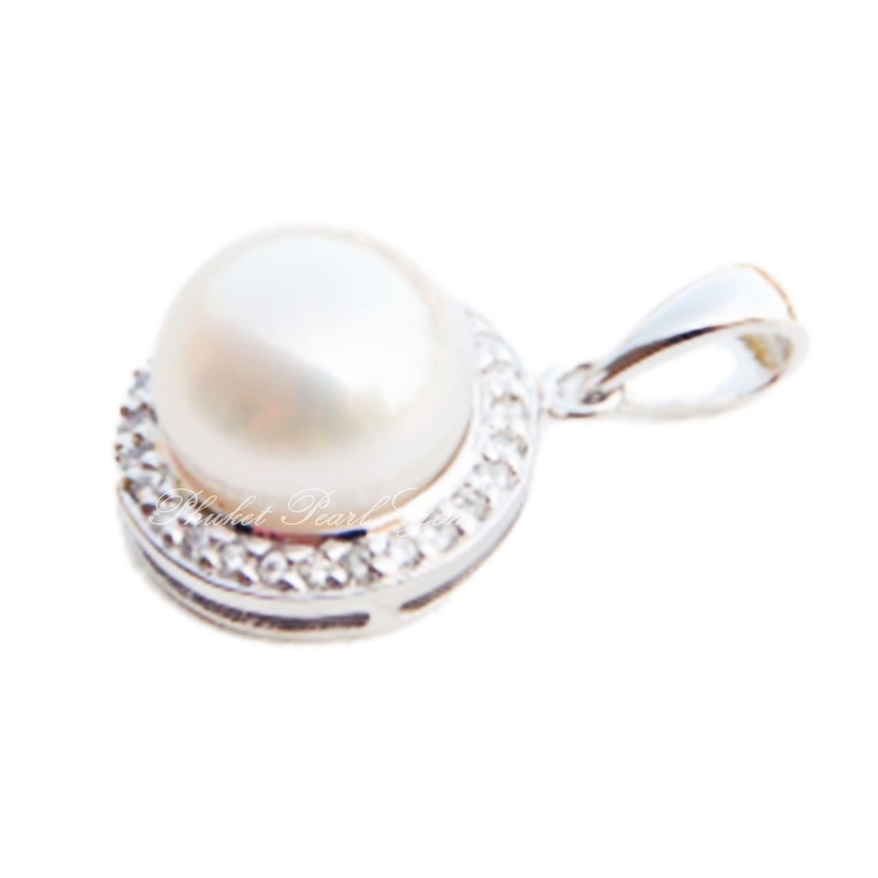 Perfect Gift White Pearl Elegance Sterling Silver Pendant