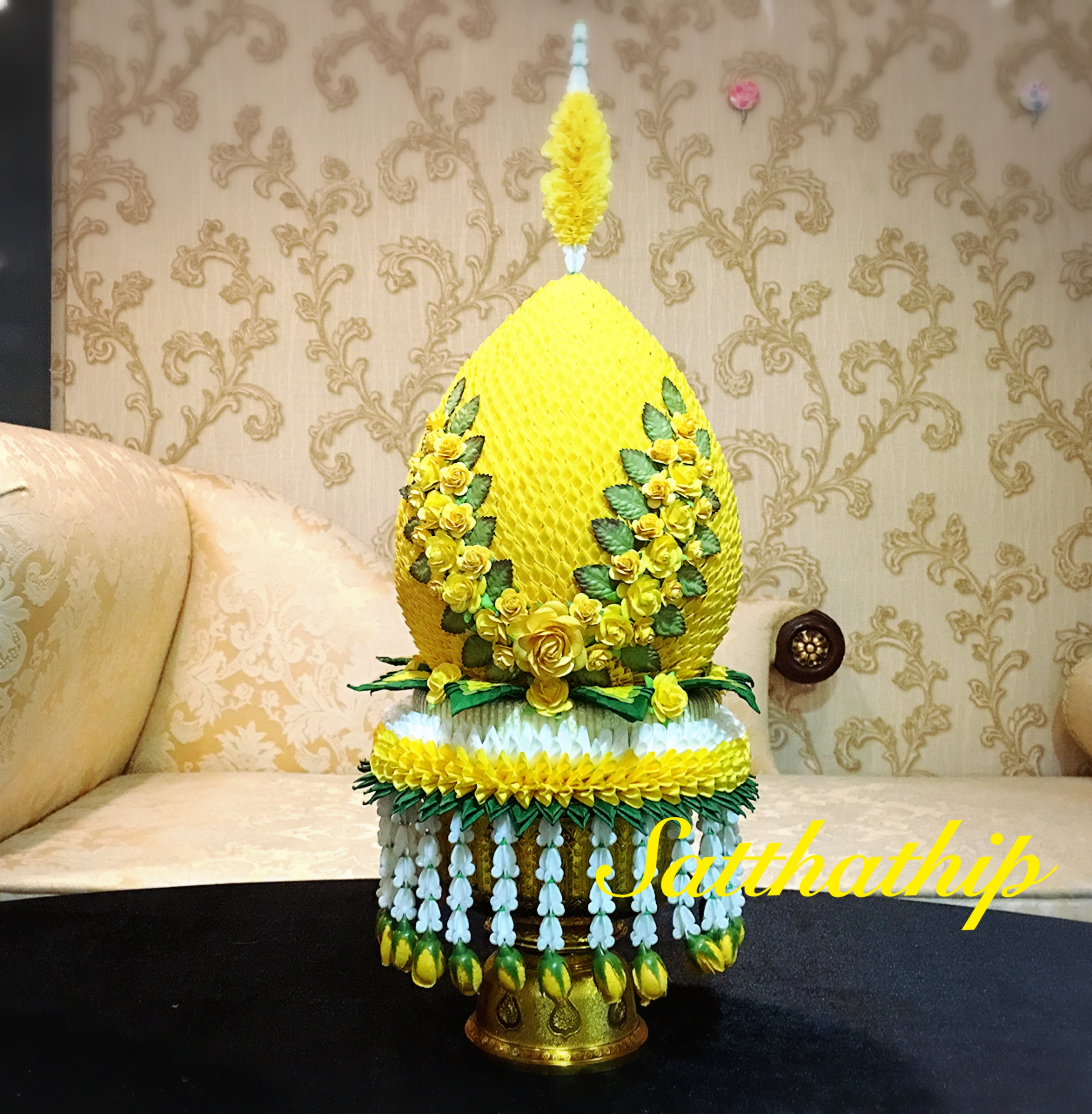พานพุ่มผ้า สีเหลือง - พานพุ่ม สีเหลือง - พานพุ่มสักการะ สีเหลือง - Phan bush