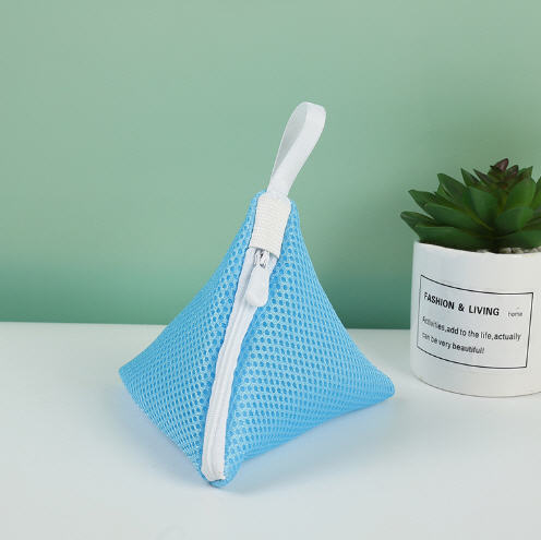 กระเป๋าผ้าใส่เศษเหรียญ,กระเป๋า