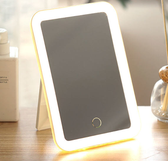 กระจกแต่งหน้า,กระจก,กระจกสกรีนโลโก้,ของแจก,กระจกพกพาไฟLED,กระจกLED