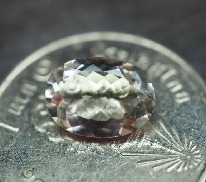 พลอยมอกาไนท์ (Morganite ) 1.30 กะรัต