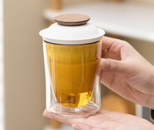 แก้วพร้อมที่กรองชา,แก้วชา