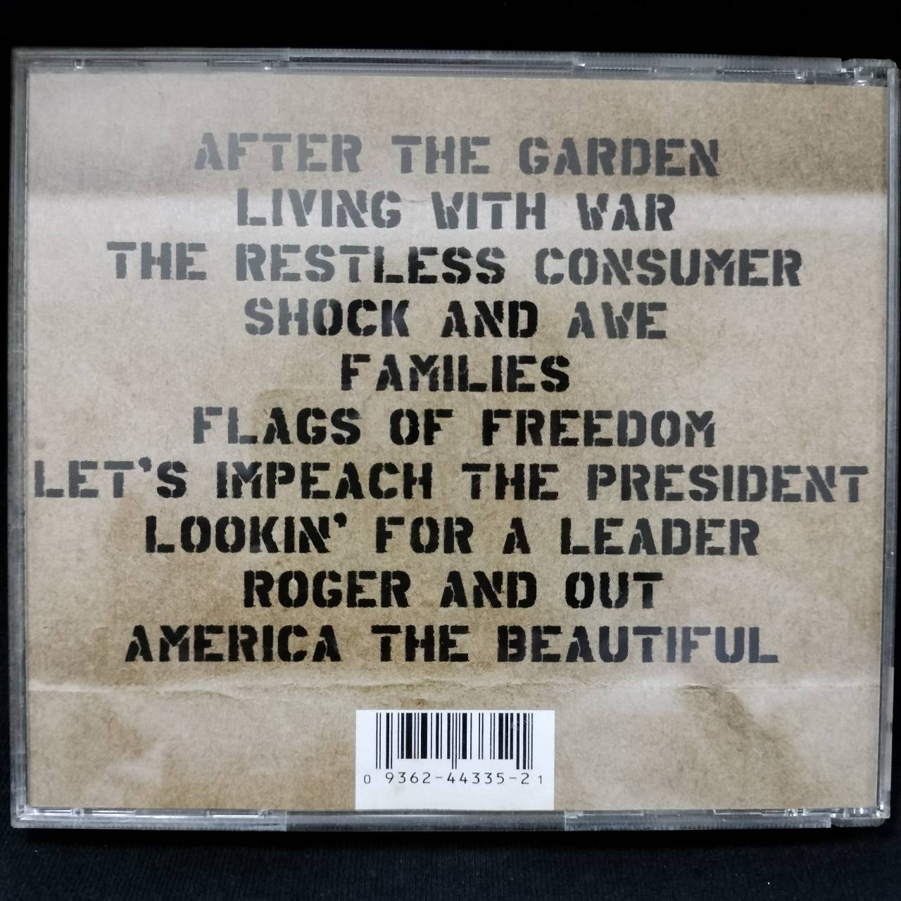 Neil Young – Living With War / USA / ทะลุขอบ(ไม่โดนเนื้อแผ่น) / แผ่นดี