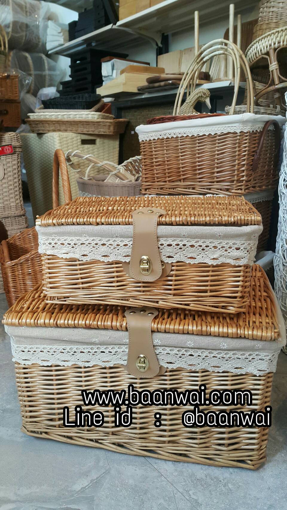 กล่องหวาย กล่องปิคนิค หีบหวาย ตะกร้าหวายบุผ้า ขนาด S : 25x35x15 cm