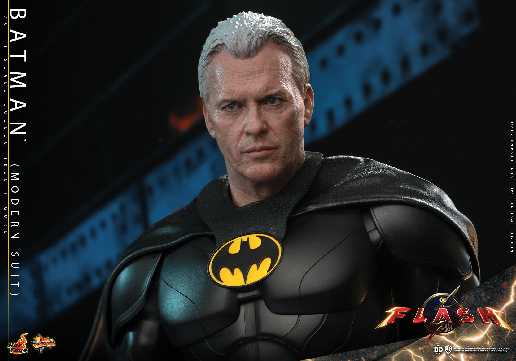 Hot Toys - MMS712 1/6 The Flash - Batman (Modern Suit)