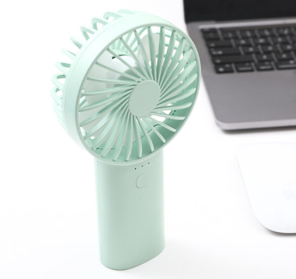 ชุดกระบอกน้ำ+พัดลมพกพา+ร่ม,ชุดของขวัญปีใหม่