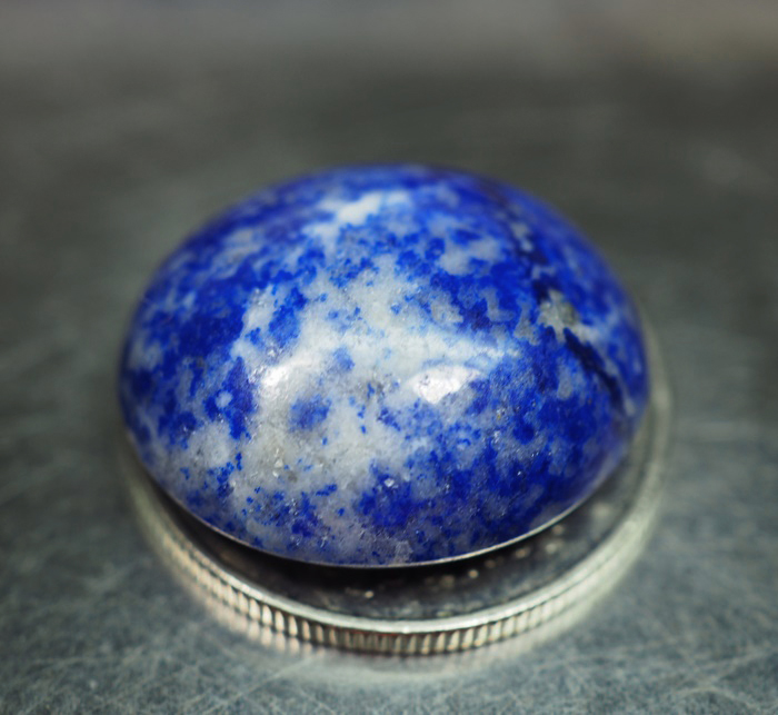 ลาพิส ลาซูลีสีฟ้า (Blue Lapis Lazuli) 18.30 กะรัต