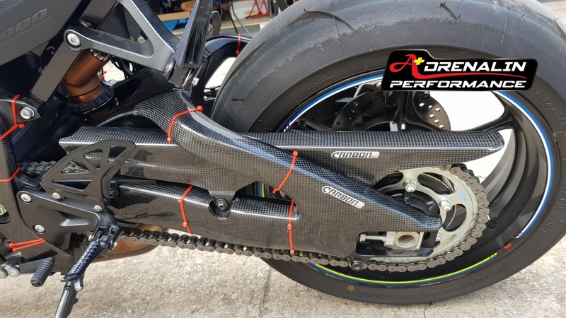 Carbon2Race บังโซ่คาร์บอน สำหรับ GSXR 1000 2017+