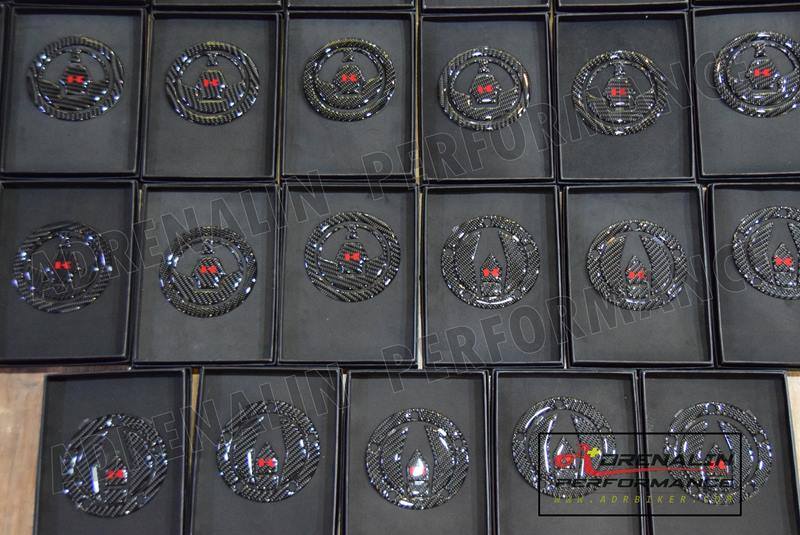 สติ๊กเกอร์คาร์บอนแท้ สำหรับแปะที่เติมน้ำมัน ของ ZX10 16+